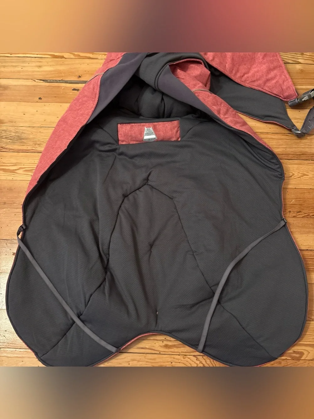 Hurtta Expedition Parka 28 Inch Winter Dog Coat 70 Cm Beetroot
